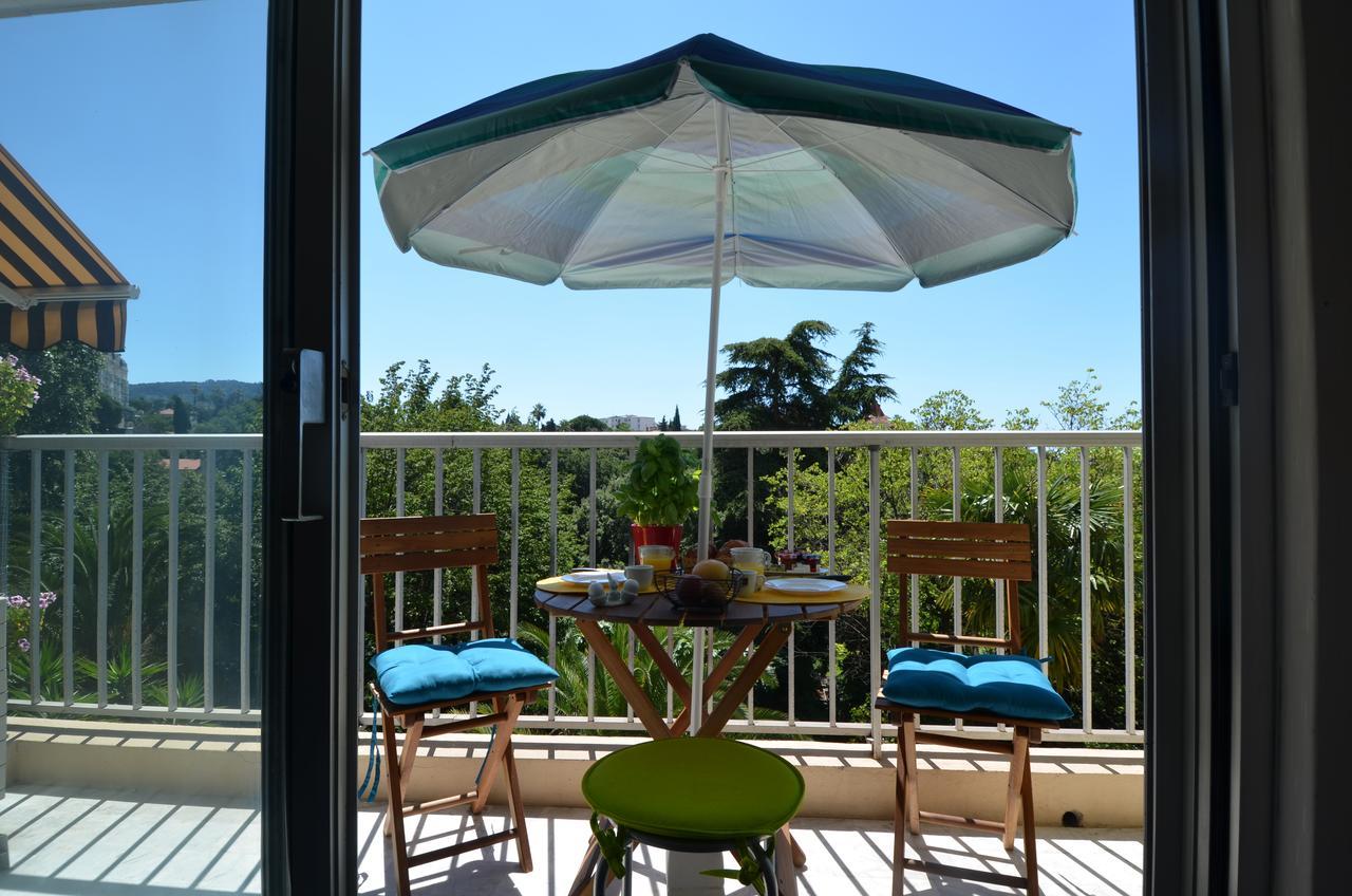 Grand 35m² 4 Personnes Avec Balcon Quartier Valrose Leilighet Nice