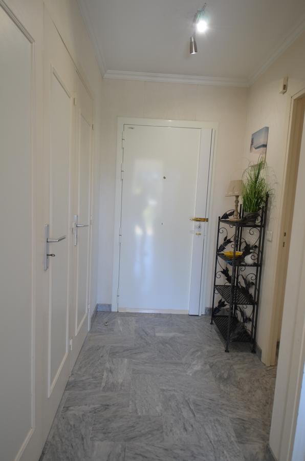 Grand 35m² 4 Personnes Avec Balcon Quartier Valrose Leilighet *